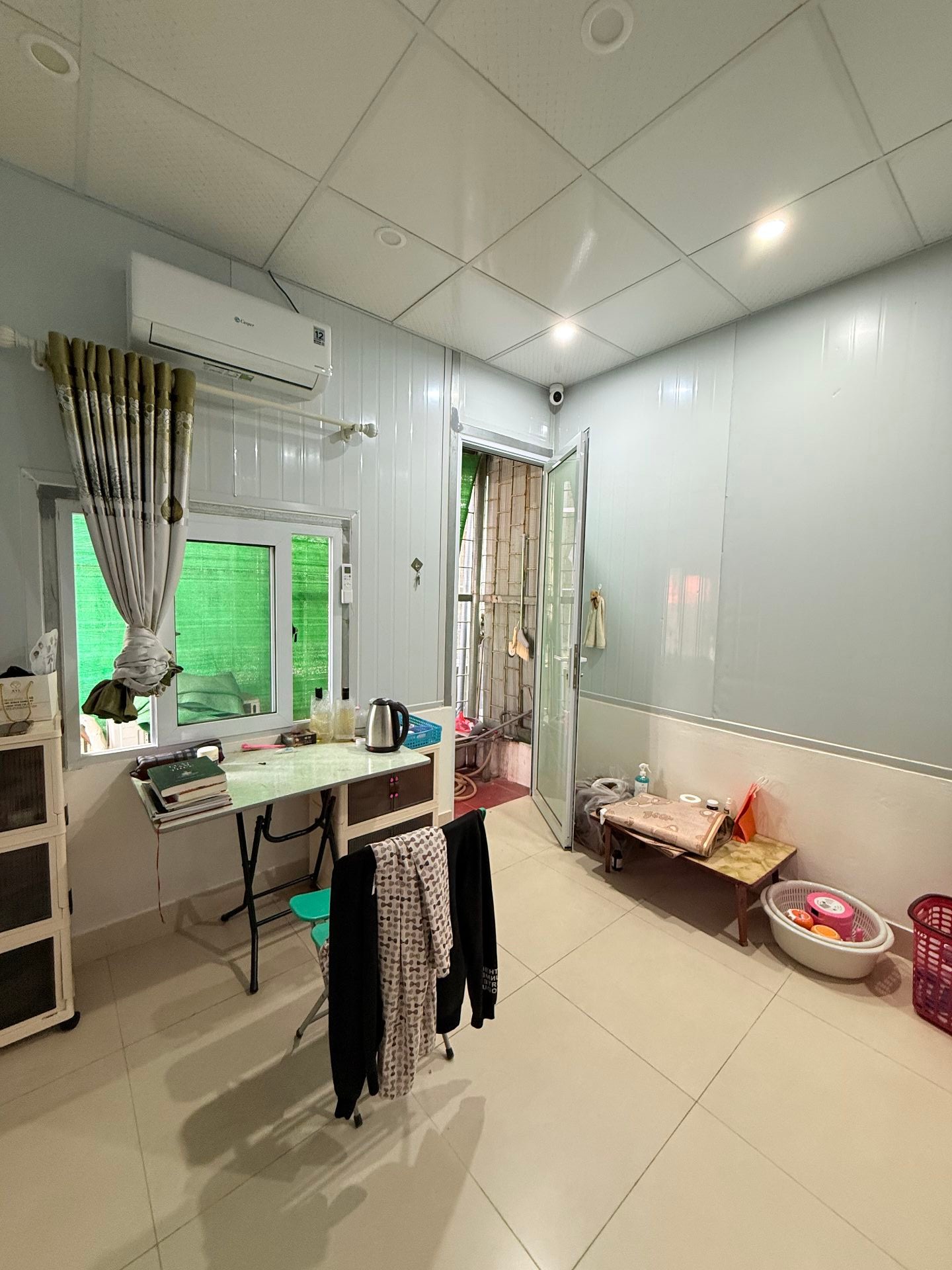 Bán nhà Kim Ngưu - diện tích 35m2 4 tầng - Gần phố, ô tô tránh - giá 10 tỷ