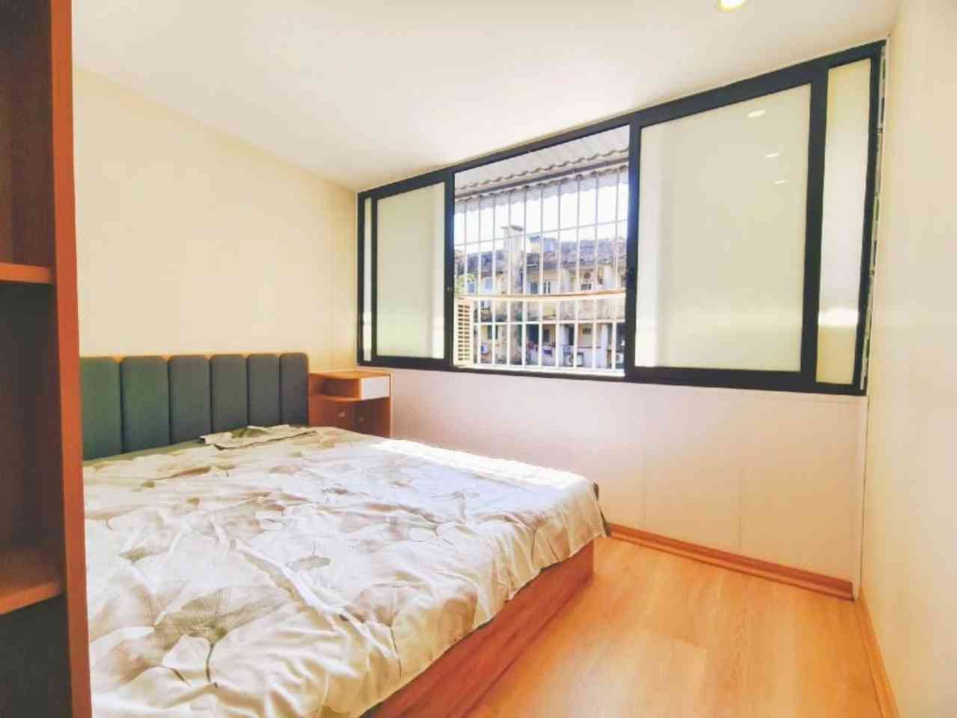Bán nhà Quỳnh Lôi - diện tích 56m2 1 tầng - Ô tô tránh - giá 2,9 tỷ