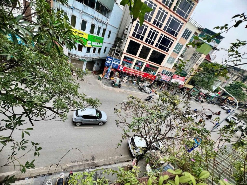 Bán nhà Thanh Nhàn - diện tích 198m2 5 tầng - Nhà mặt phố trung tâm - giá 108 tỷ