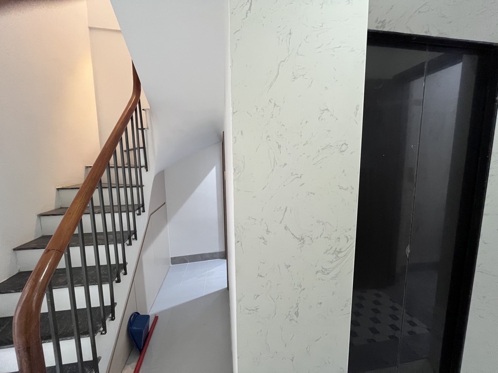 Bán nhà Văn Chương - diện tích 83,4m2 8 tầng - ô tô tránh - giá 25 tỷ