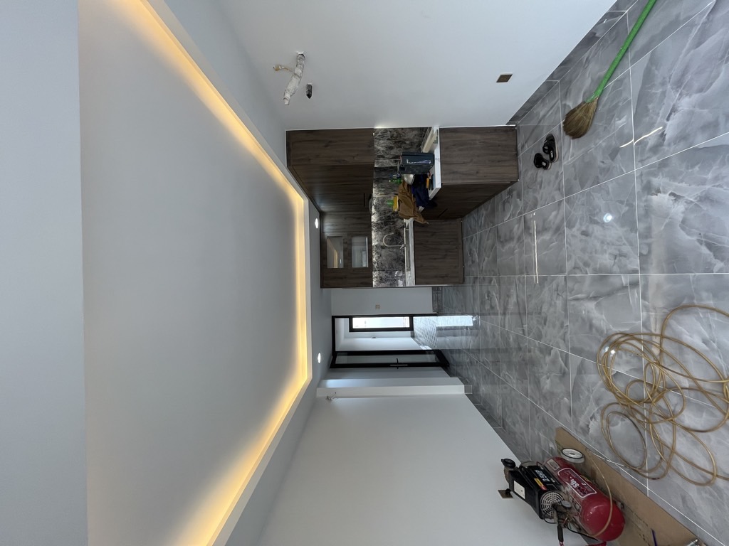 Bán nhà Văn Chương - diện tích 83,4m2 8 tầng - ô tô tránh - giá 25 tỷ