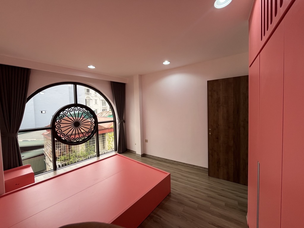 Bán nhà Văn Chương - diện tích 83,4m2 8 tầng - ô tô tránh - giá 25 tỷ