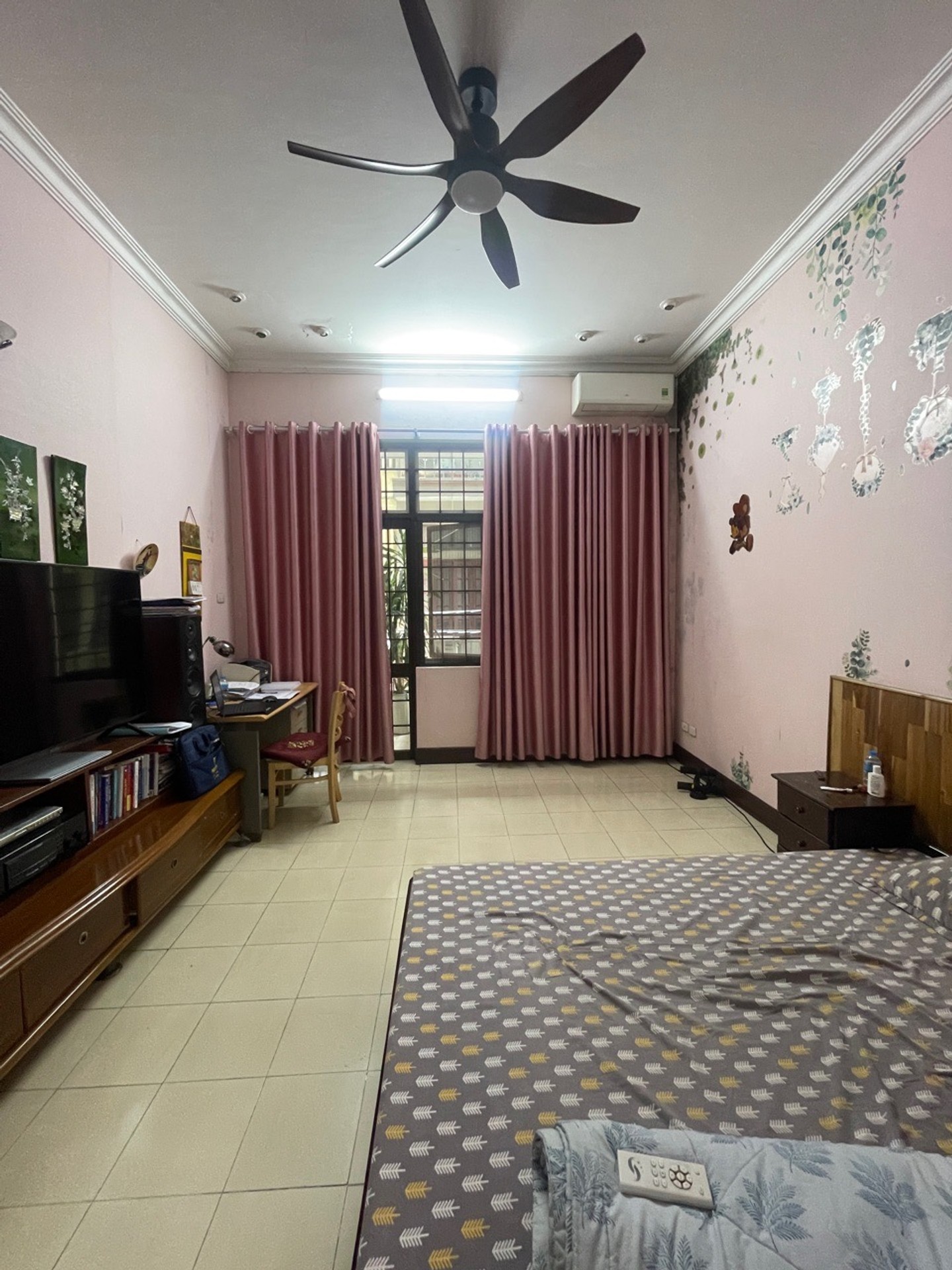 Bán nhà Giáp Bát - diện tích 72m2 4 tầng - nhà đẹp hiếm có - giá 13,5 tỷ