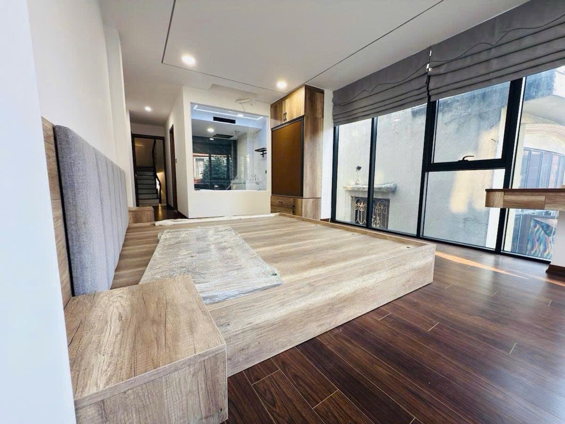 Bán nhà Thịnh Liệt - diện tích 45m2 6 tầng - Thang máy nhập khẩu - giá 18 tỷ