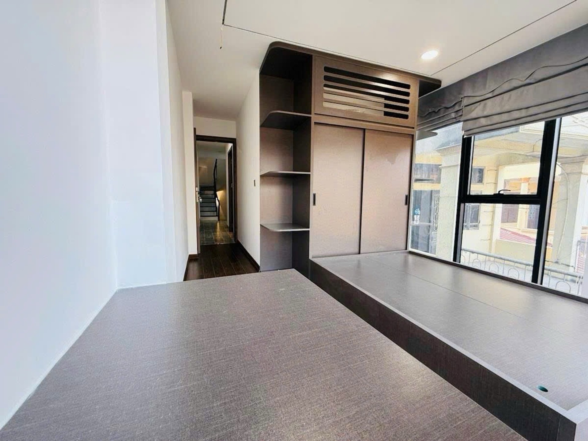 Bán nhà Thịnh Liệt - diện tích 45m2 6 tầng - Thang máy nhập khẩu - giá 18 tỷ