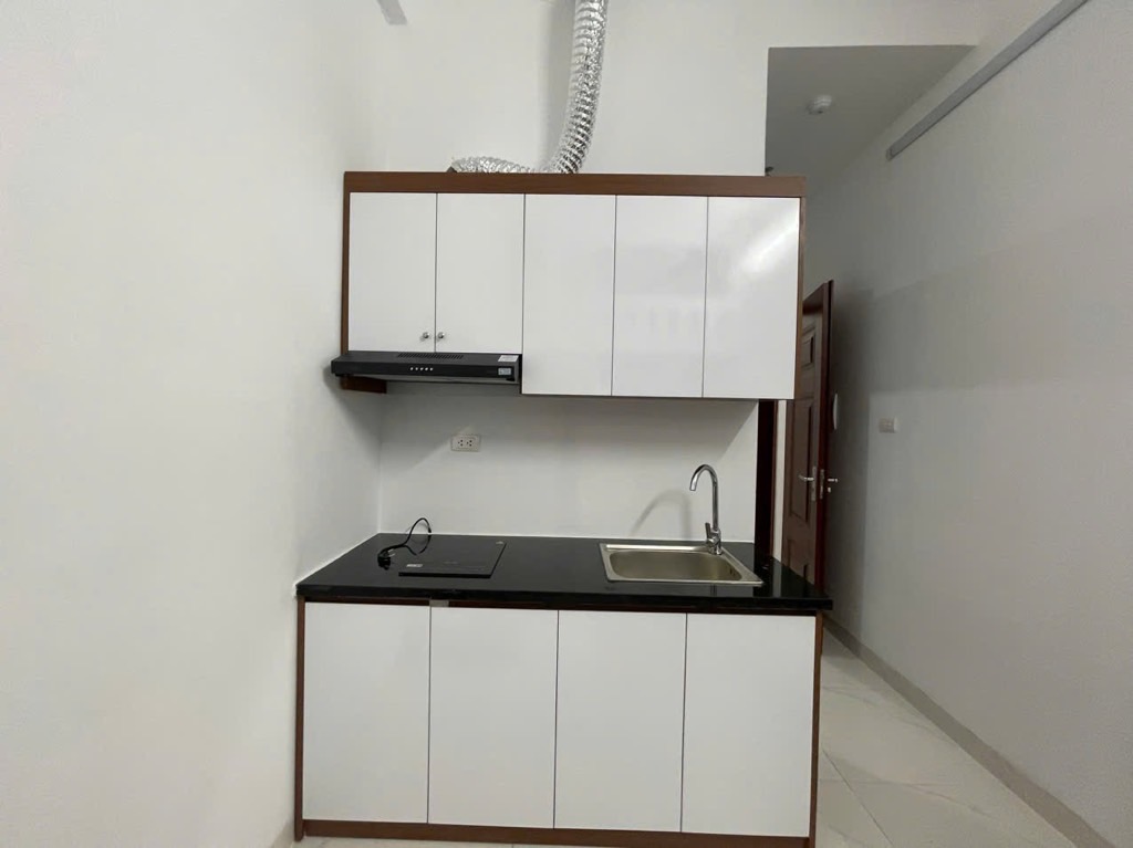 Bán nhà Định Công - diện tích 120m2 7 tầng - Ngõ ô tô - giá 32 tỷ