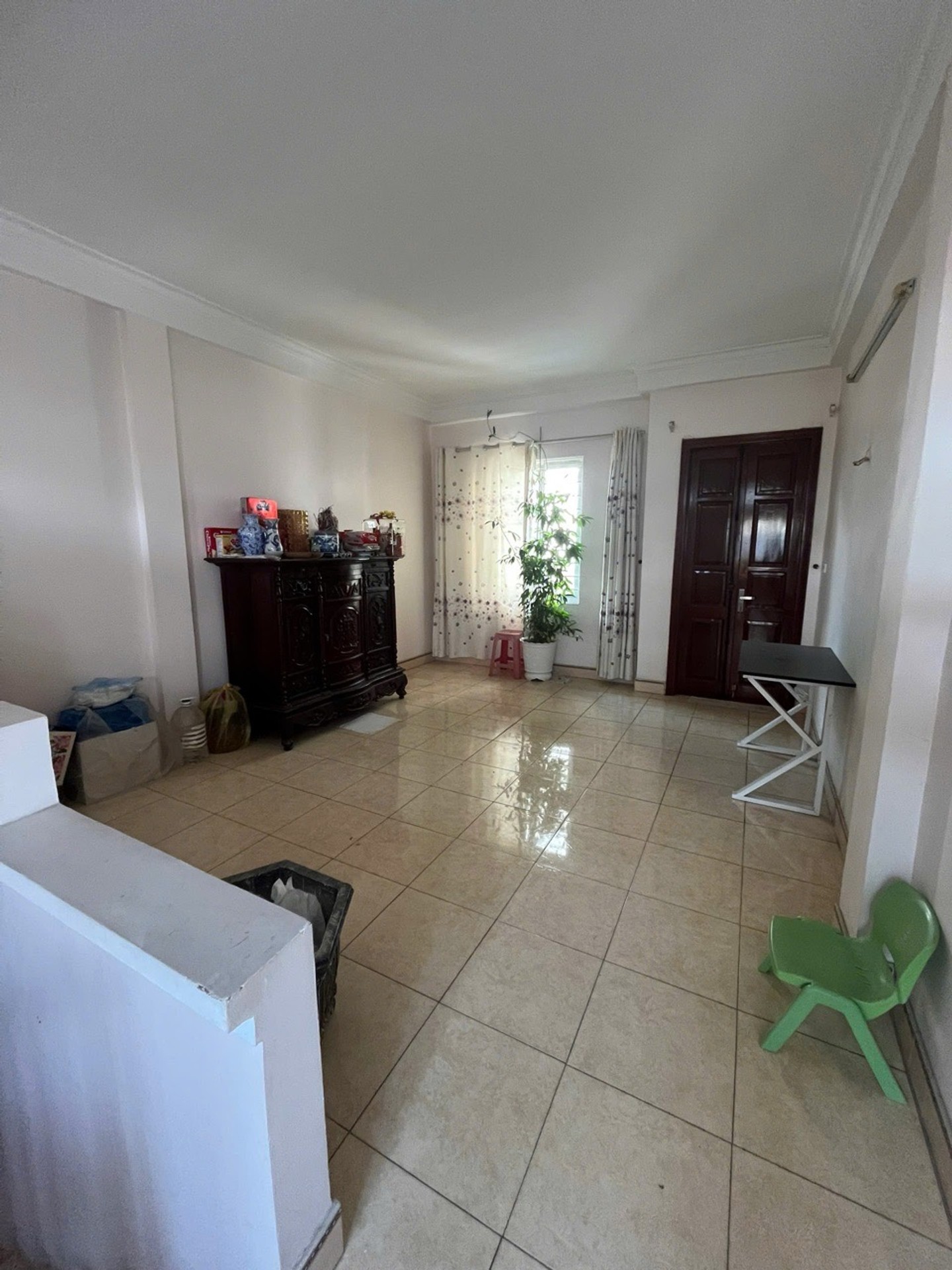 Bán nhà Bằng Liệt - diện tích 40m2 5 tầng - ô tô tránh - giá 14 tỷ