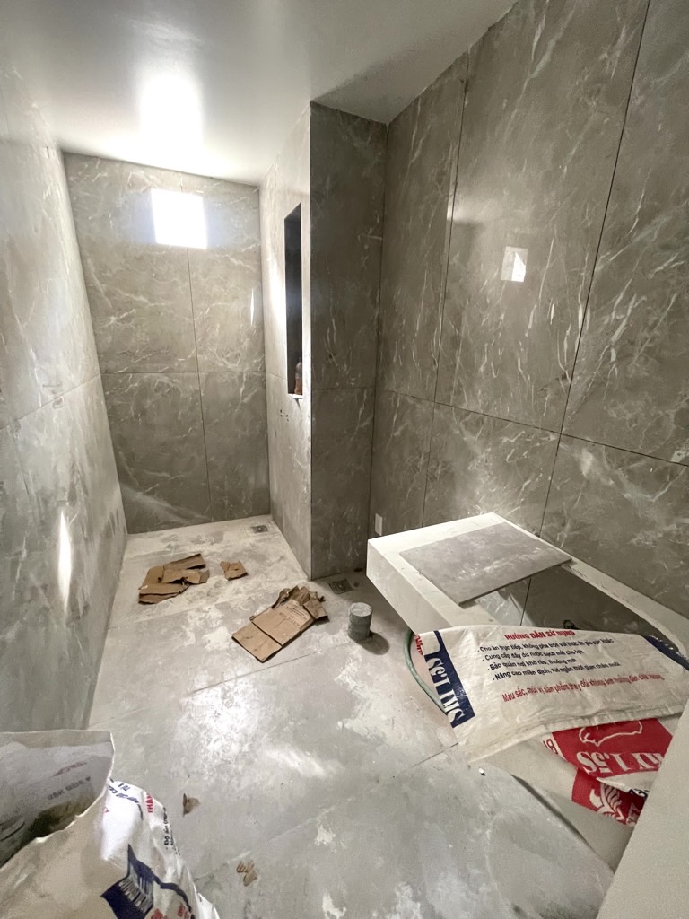 Bán nhà Ngõ Quỳnh - diện tích 91m2 7 tầng - Lô góc 2 mặt thoáng - giá 27,5 tỷ