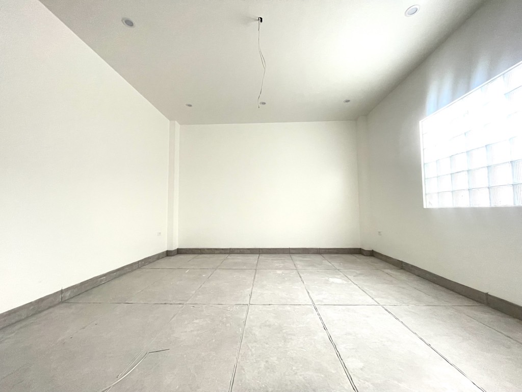 Bán nhà Ngõ Quỳnh - diện tích 91m2 7 tầng - Lô góc 2 mặt thoáng - giá 27,5 tỷ