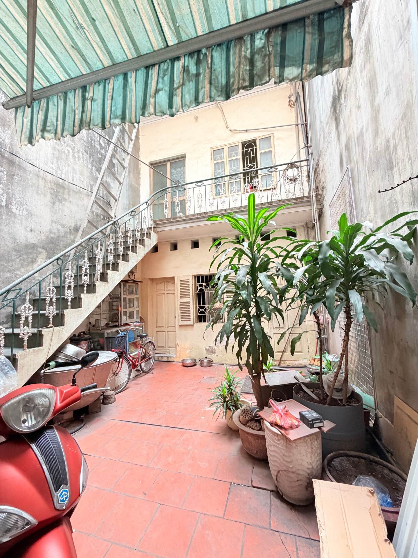 Bán nhà Trương Định - diện tích 107m2 4 tầng - Cực hiếm - giá 28 tỷ