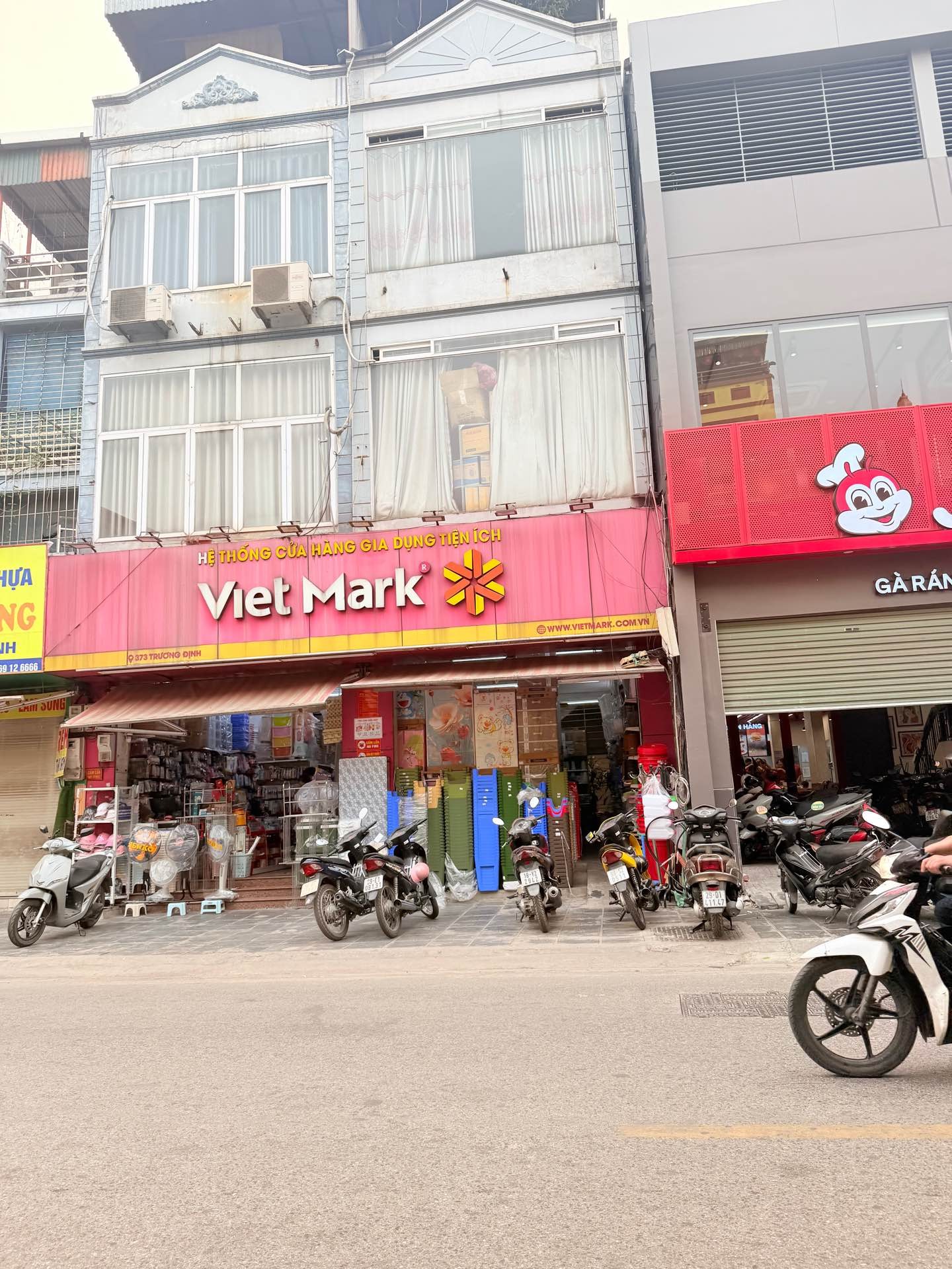 Bán nhà Trương Định - diện tích 107m2 4 tầng - Cực hiếm - giá 28 tỷ