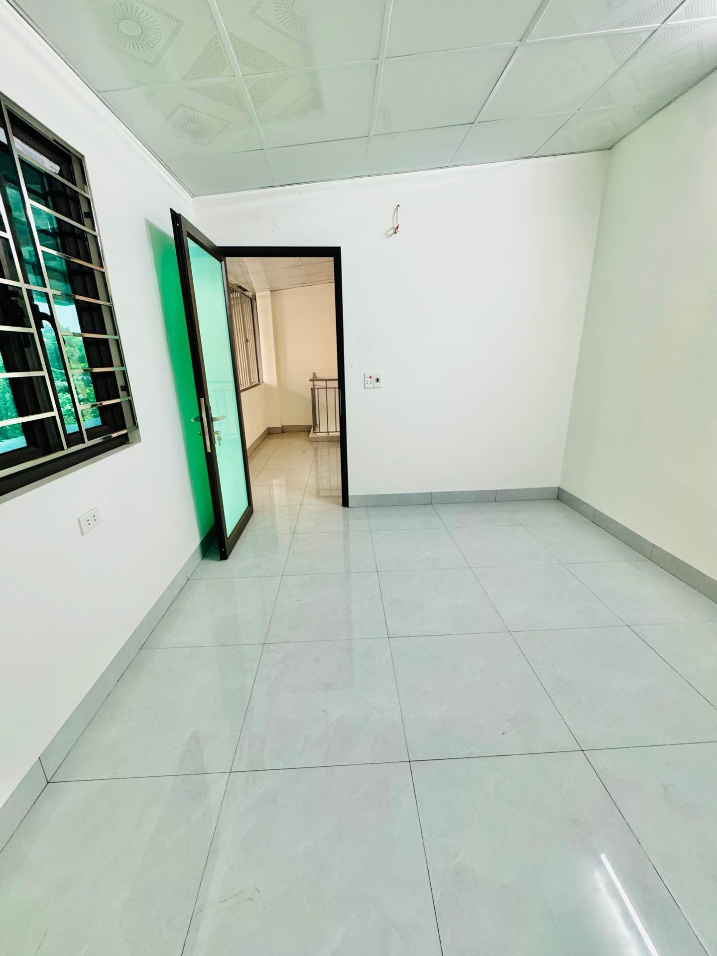 Bán nhà Định Công Thượng - diện tích 45m2 2 tầng - Nhà xây mới, ngõ thông, thoáng sáng - giá 2,48 tỷ