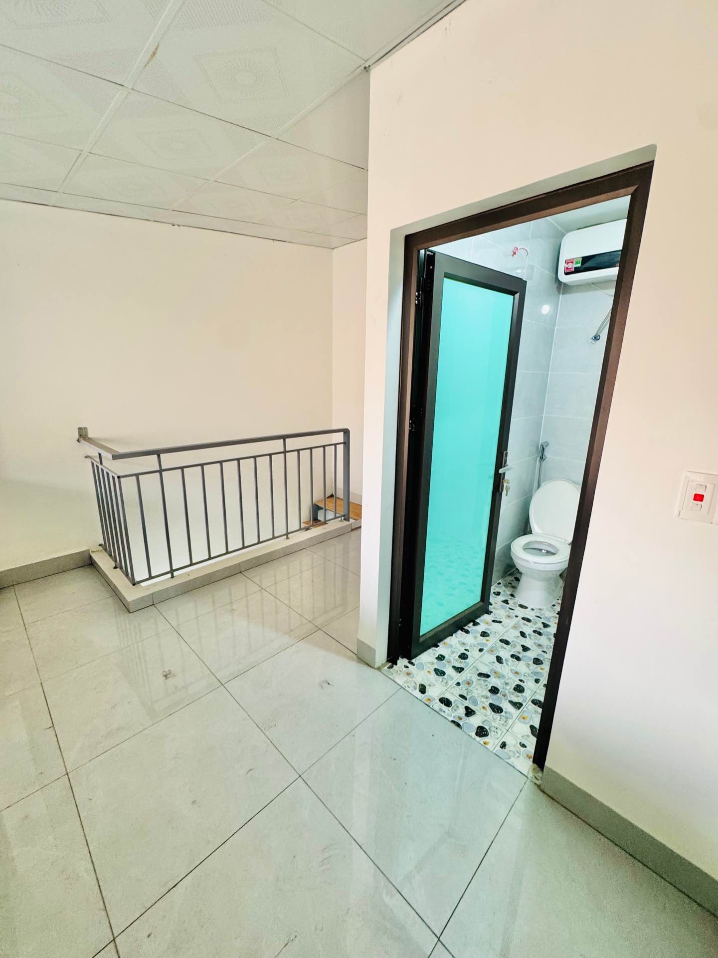 Bán nhà Định Công Thượng - diện tích 45m2 2 tầng - Nhà xây mới, ngõ thông, thoáng sáng - giá 2,48 tỷ