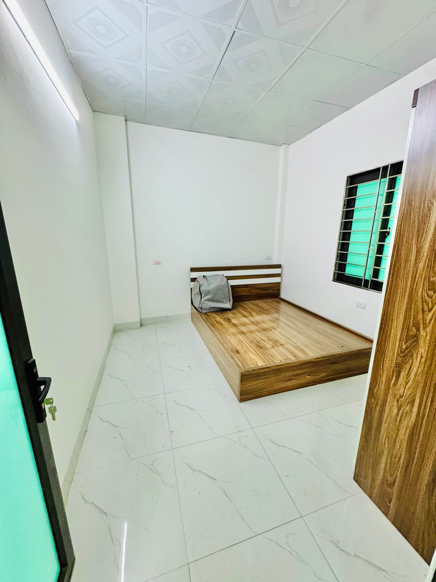 Bán nhà Định Công Thượng - diện tích 45m2 2 tầng - Nhà xây mới, ngõ thông, thoáng sáng - giá 2,48 tỷ