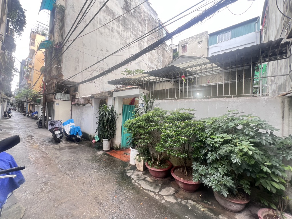 Bán nhà Hồng Mai - diện tích 83.8m2 1 tầng - Ngõ 1 ô tô - giá 26,2 tỷ