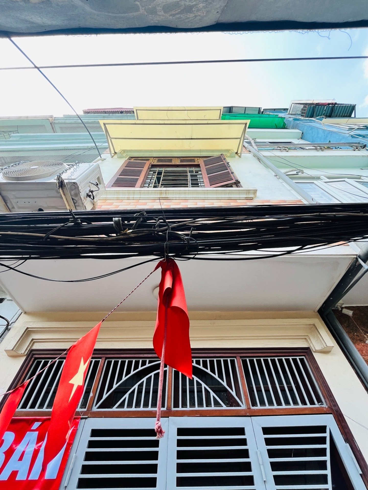 Bán nhà Cự Lộc - diện tích 38m2 4 tầng - Nhà đẹp hiếm có - giá Nhỉnh 12 tỷ