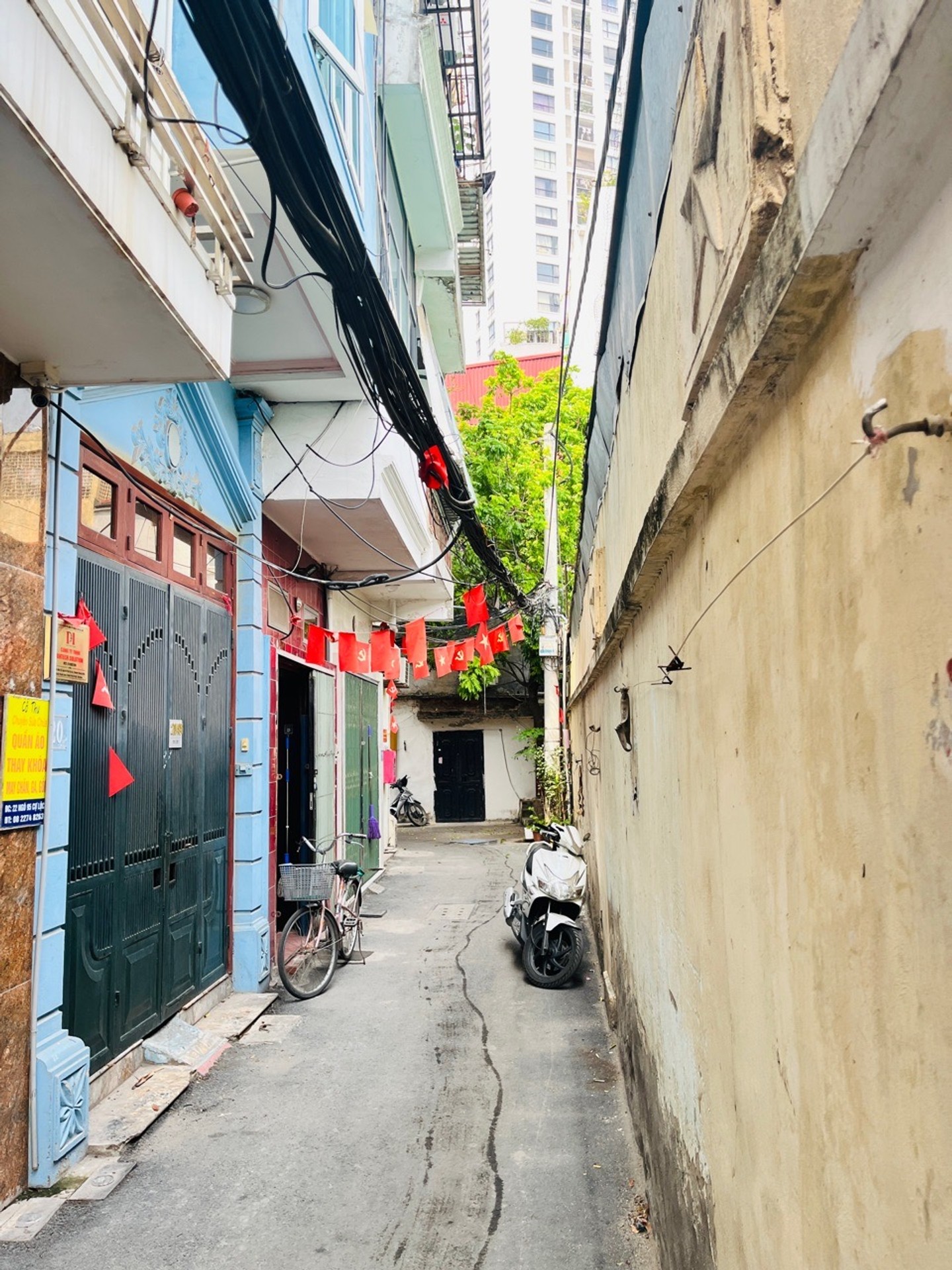 Bán nhà Cự Lộc - diện tích 38m2 4 tầng - Nhà đẹp hiếm có - giá Nhỉnh 12 tỷ