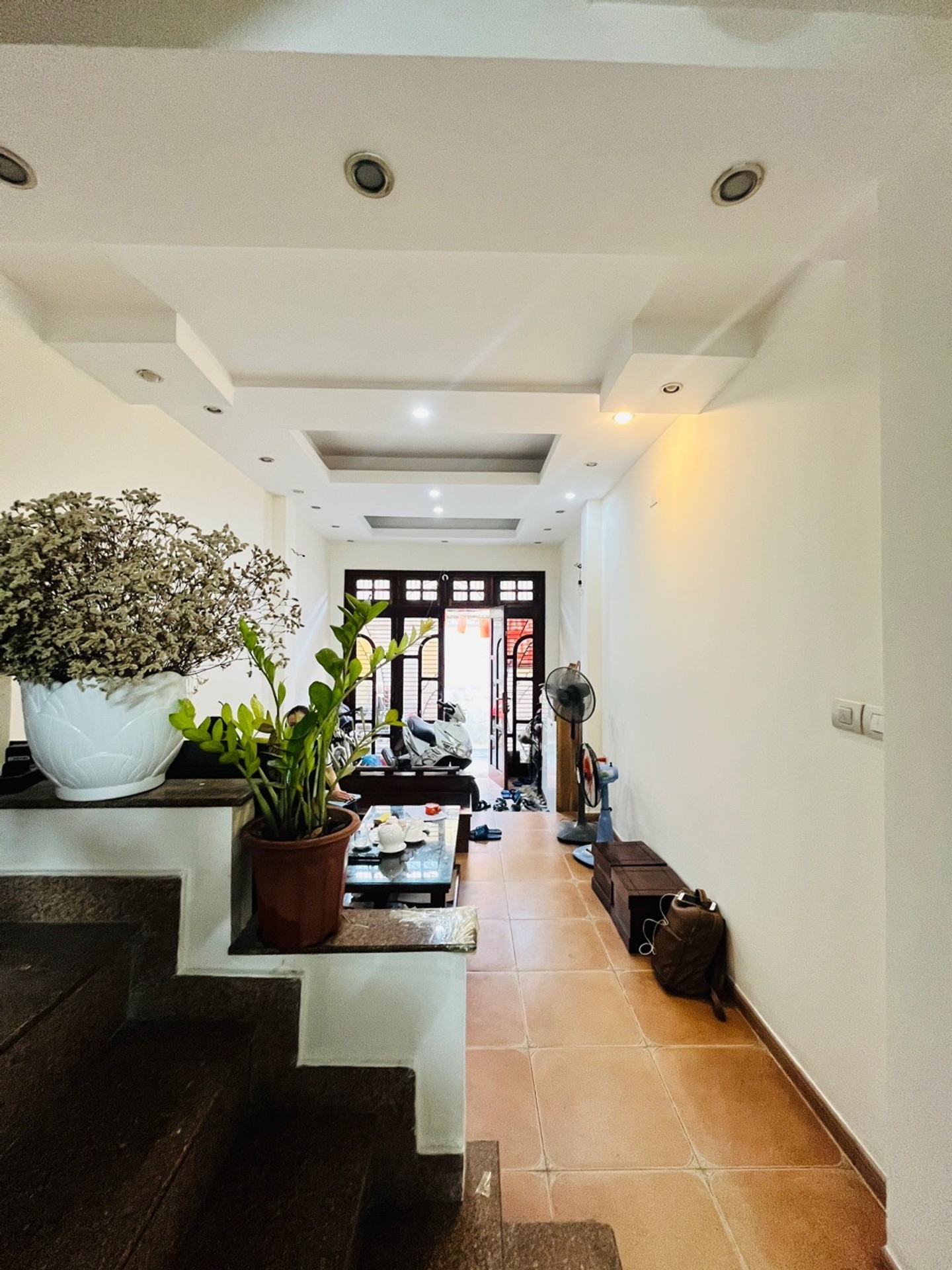 Bán nhà Cự Lộc - diện tích 38m2 4 tầng - Nhà đẹp hiếm có - giá Nhỉnh 12 tỷ