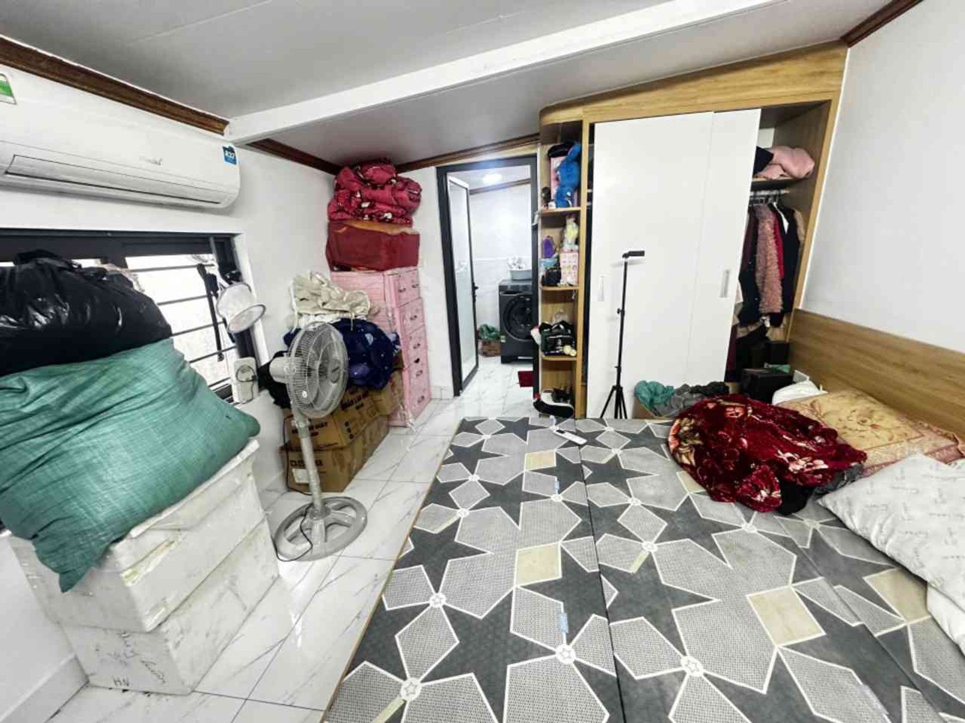Bán nhà Vĩnh Hưng - diện tích 22m2 2 tầng - Gần ô tô - giá 2,65 tỷ