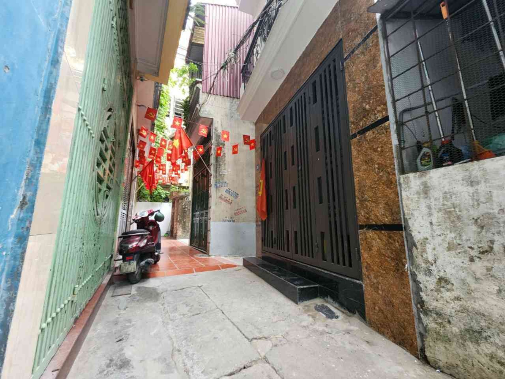 Bán nhà Vĩnh Hưng - diện tích 22m2 2 tầng - Gần ô tô - giá 2,65 tỷ