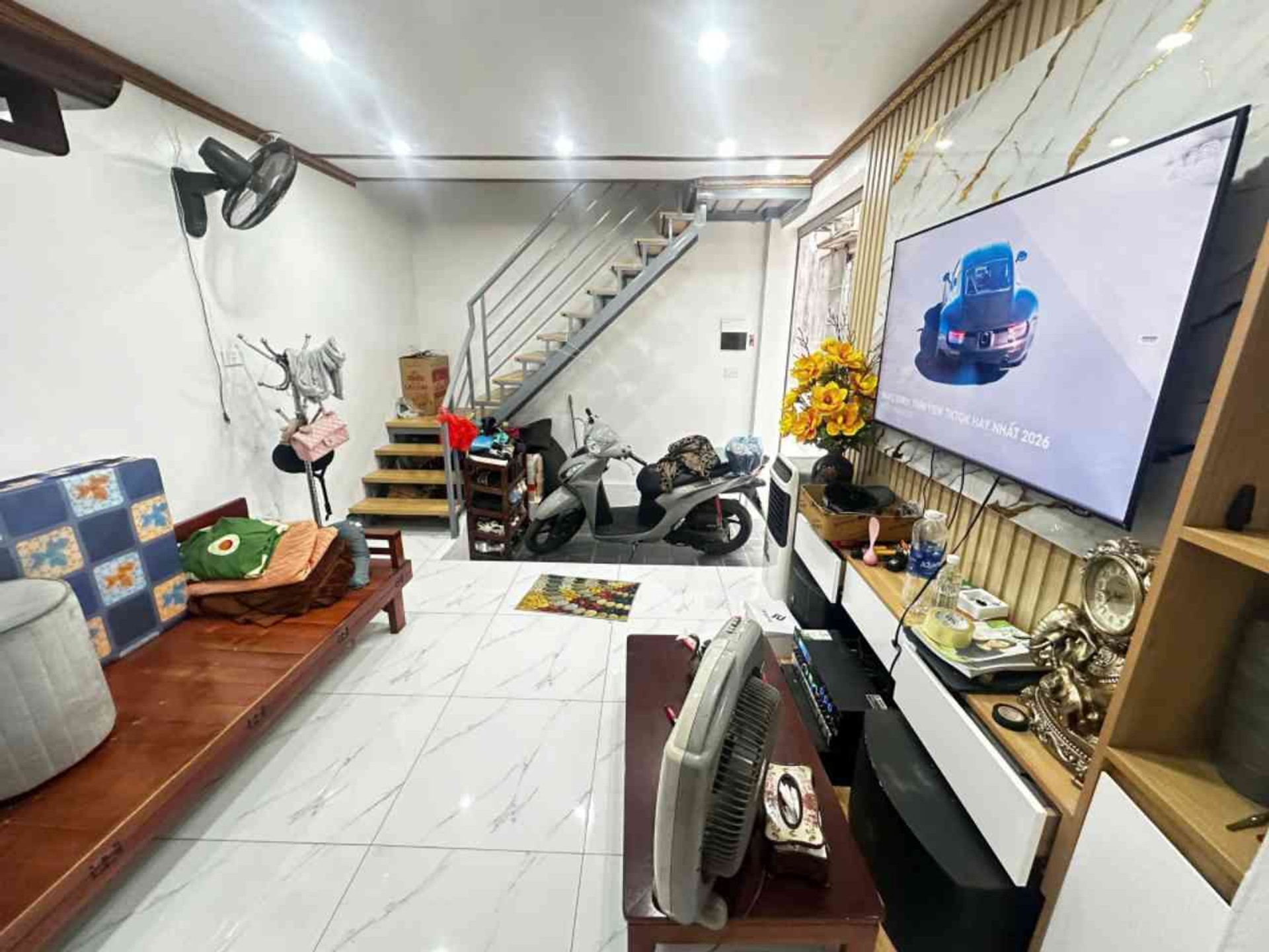 Bán nhà Vĩnh Hưng - diện tích 22m2 2 tầng - Gần ô tô - giá 2,65 tỷ