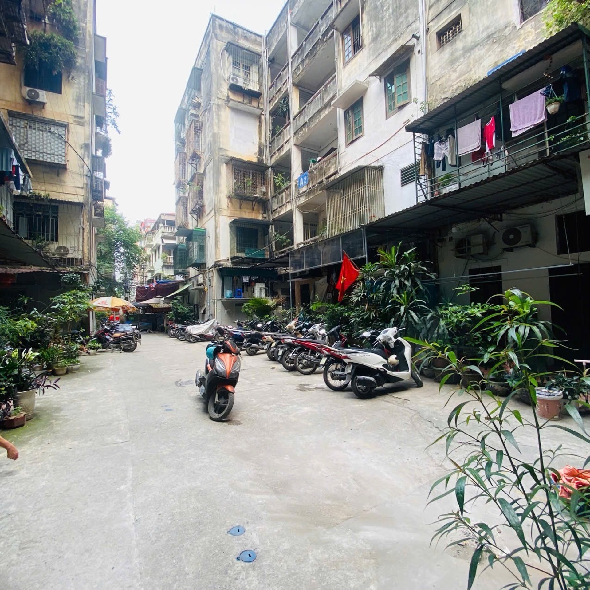 Bán nhà Lạc Trung - diện tích 51m2 4 tầng - Khu dân cư văn minh, yên tĩnh - giá 4,3 tỷ