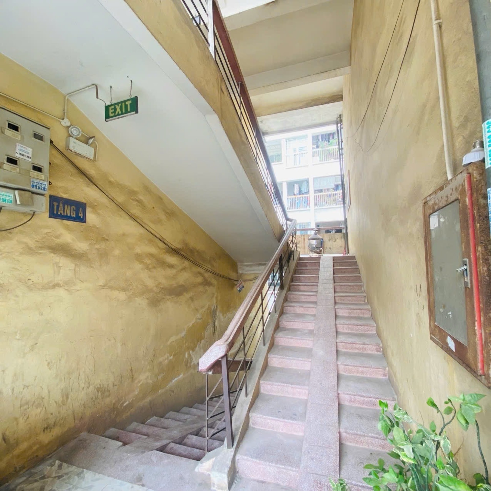 Bán nhà Lạc Trung - diện tích 51m2 4 tầng - Khu dân cư văn minh, yên tĩnh - giá 4,3 tỷ