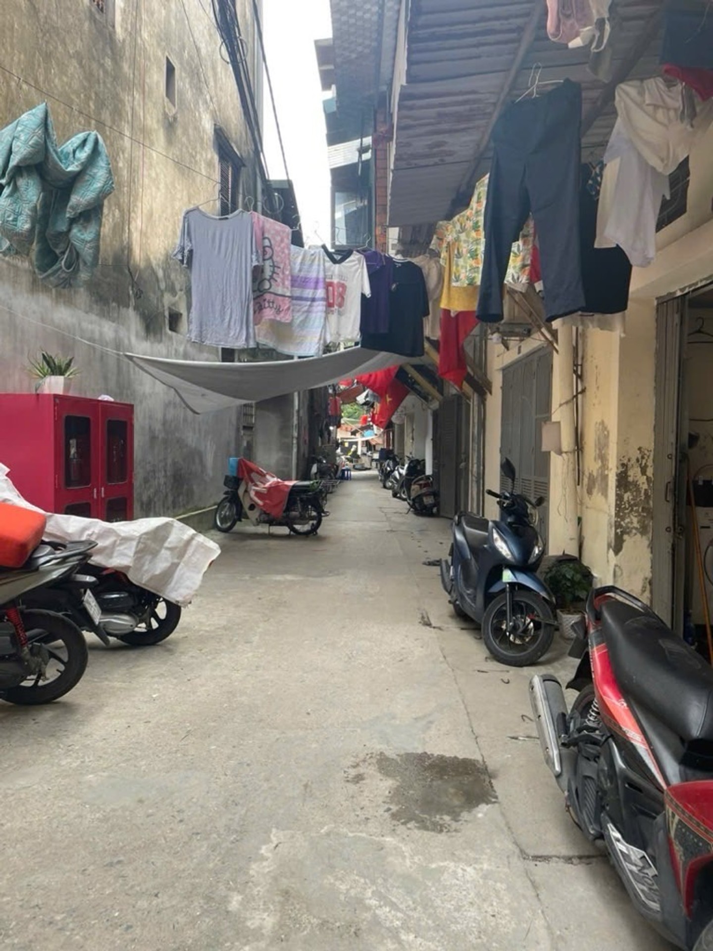 Bán nhà Minh Khai - diện tích 55m2 3 tầng - Cực kỳ hiếm 3 bước ra mặt phố - giá 2,8 tỷ