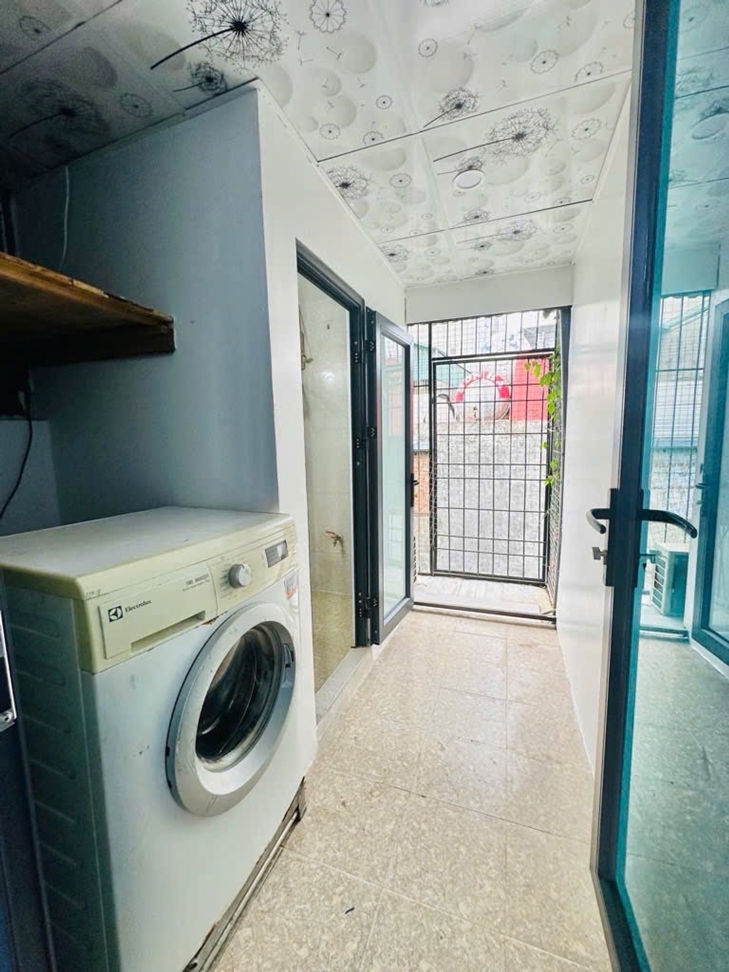 Bán nhà Minh Khai - diện tích 55m2 3 tầng - Cực kỳ hiếm 3 bước ra mặt phố - giá 2,8 tỷ