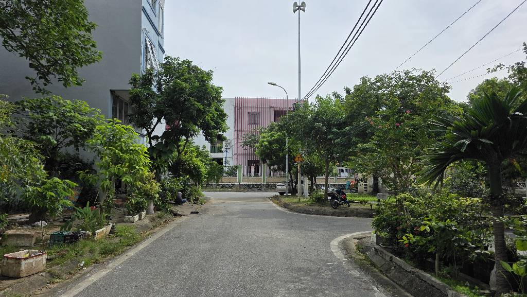 Bán nhà Hưng Thịnh - diện tích 80m2 6 tầng - Lô góc 2 mặt thoáng - giá 31 tỷ