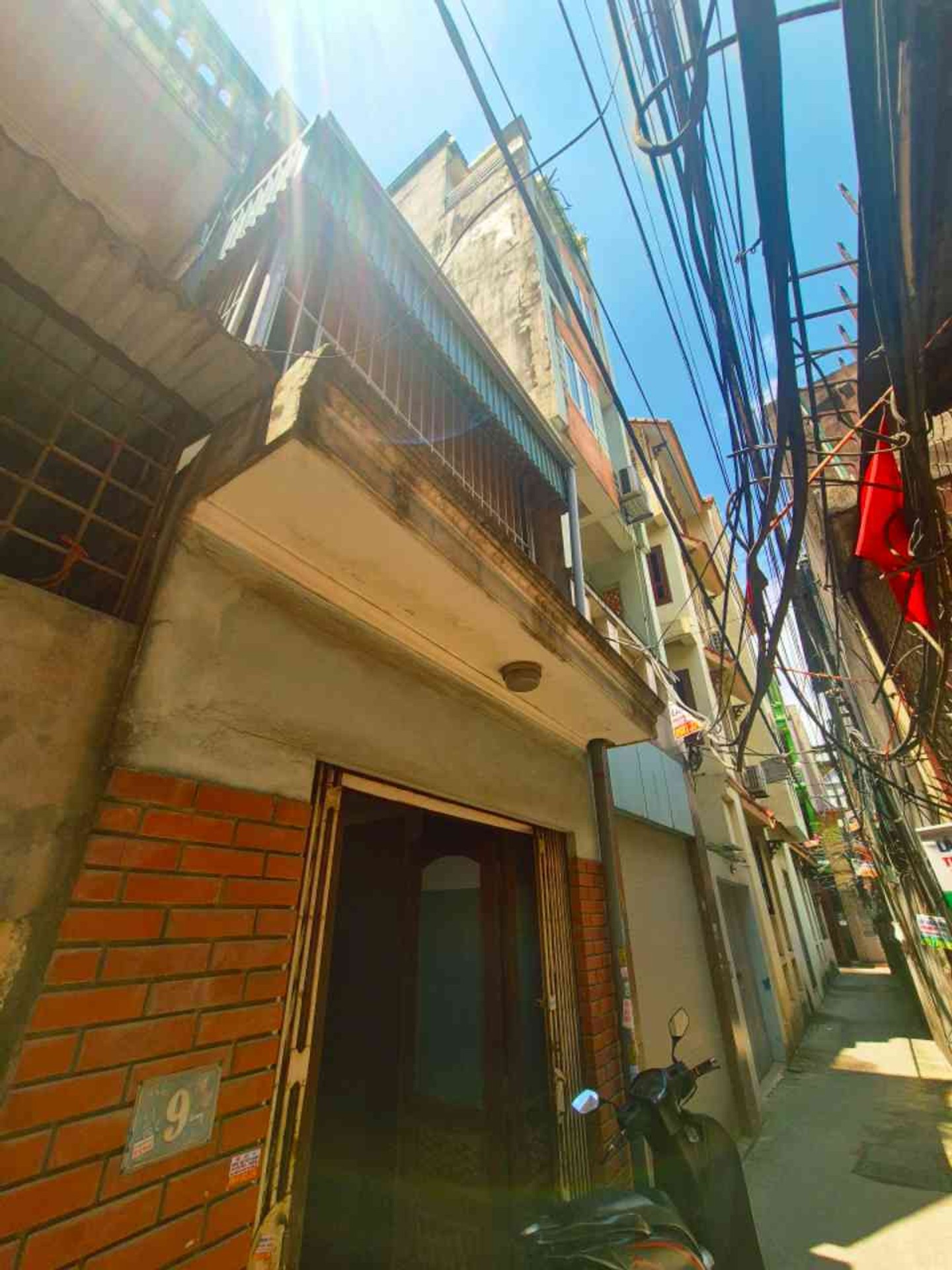 Bán nhà Trịnh Đình Cửu - diện tích 50m2 3 tầng - Ngõ thông kinh doanh - giá 12,9 tỷ