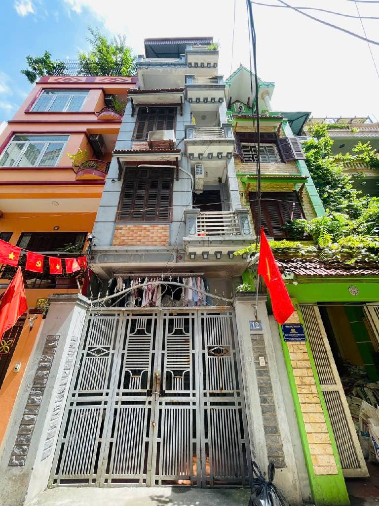 Bán nhà Định Công Thượng - diện tích 71m2 5 tầng - Ô tô tránh - giá 16,9 tỷ