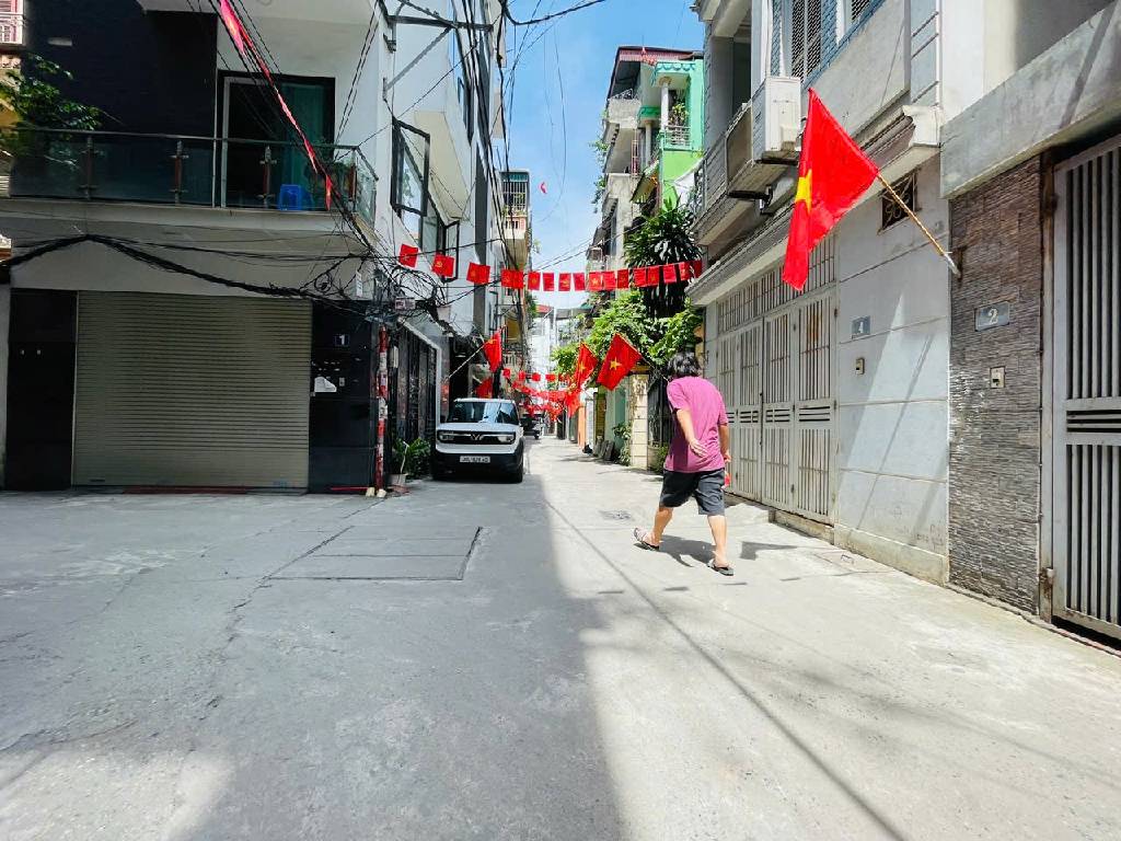 Bán nhà Định Công Thượng - diện tích 71m2 5 tầng - Ô tô tránh - giá 16,9 tỷ