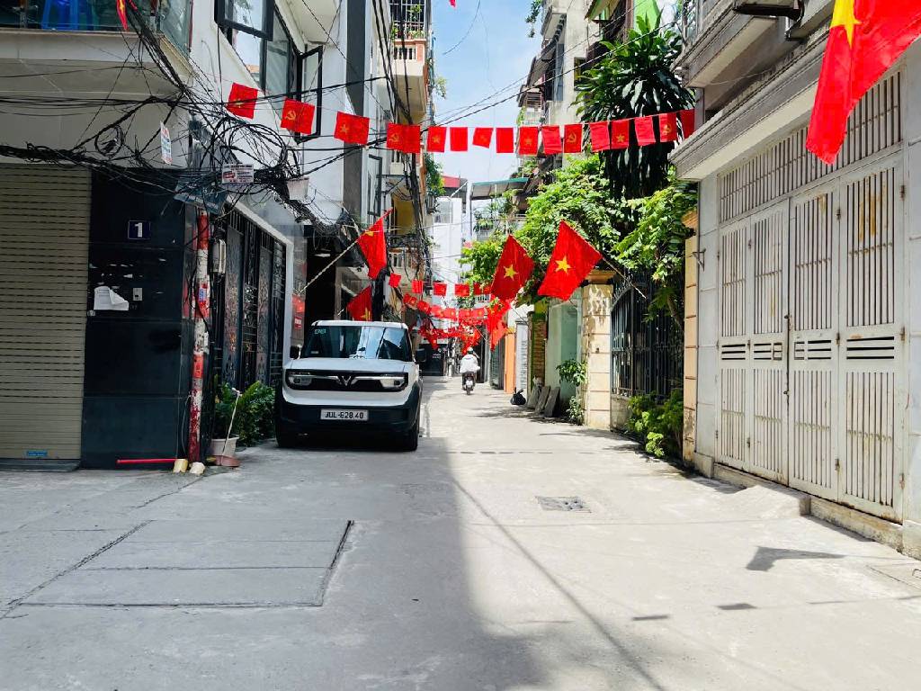 Bán nhà Định Công Thượng - diện tích 71m2 5 tầng - Ô tô tránh - giá 16,9 tỷ