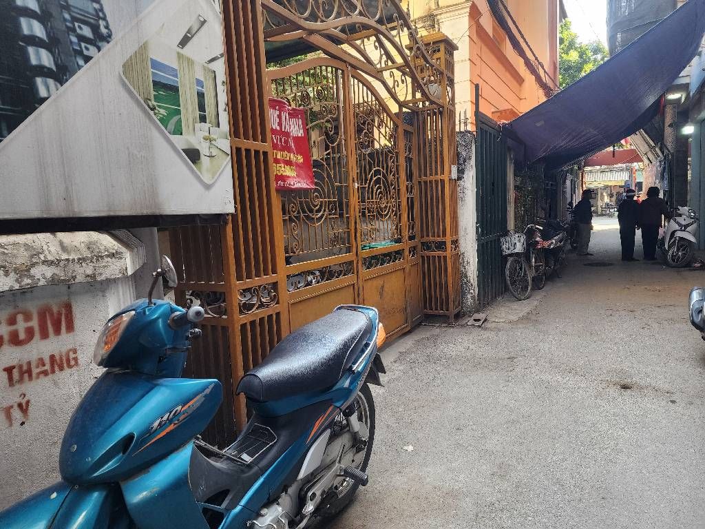 Bán nhà Tứ Liên - diện tích 272m2 4 tầng - Mặt ngõ ô tô - giá 75 tỷ