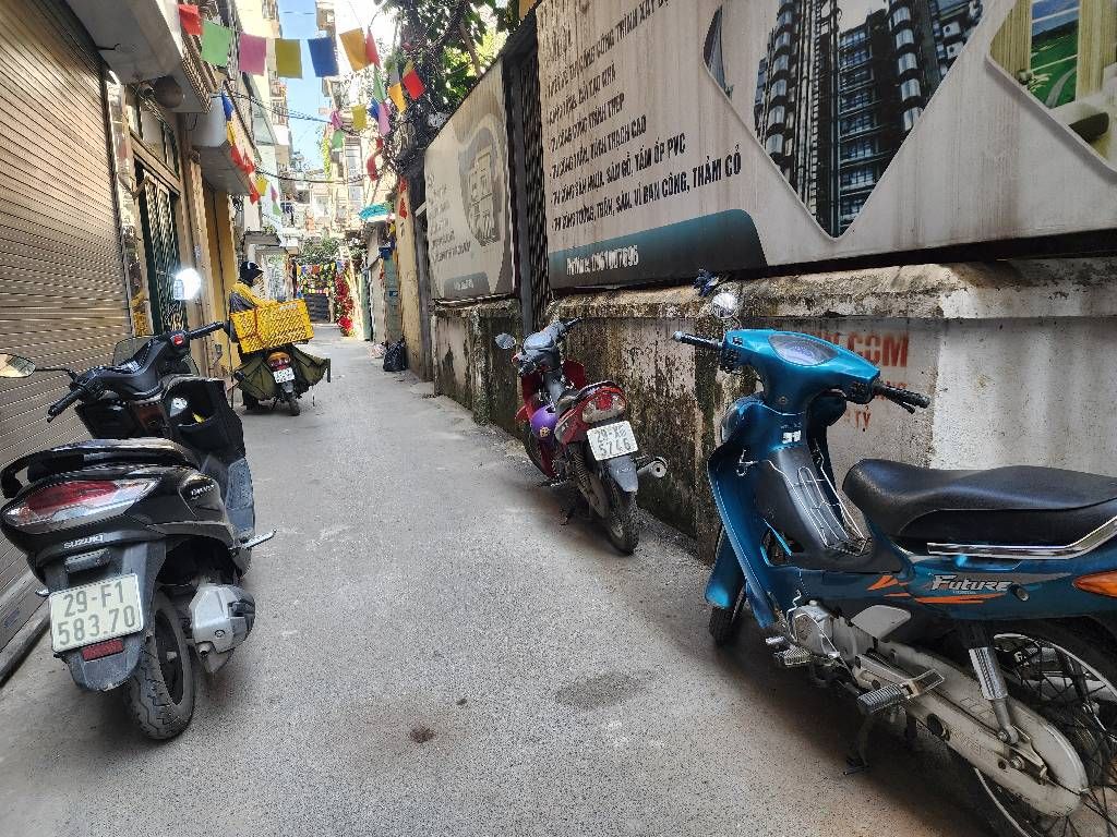 Bán nhà Tứ Liên - diện tích 272m2 4 tầng - Mặt ngõ ô tô - giá 75 tỷ