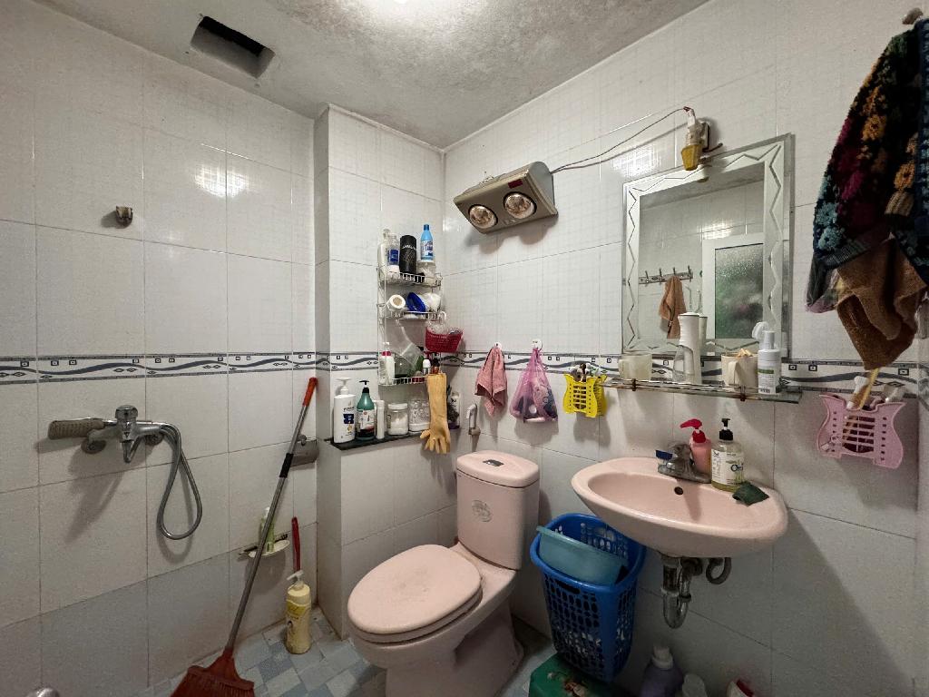 Bán nhà Nguyễn Văn Trỗi - diện tích 74.2m2 4 tầng - Ô TÔ - NGÕ THÔNG - giá 20,7 tỷ