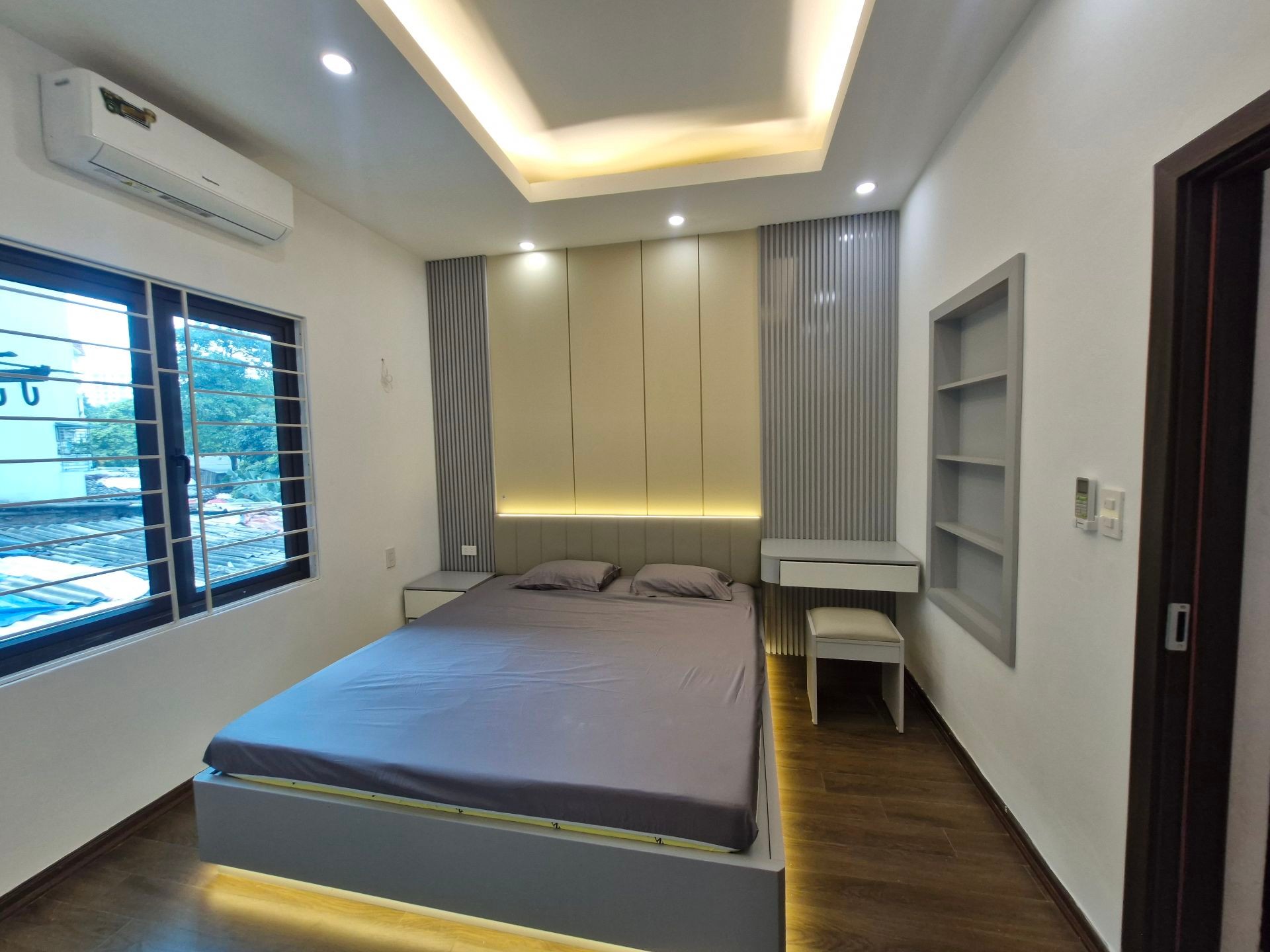 Bán nhà Trại Cá - diện tích 19m2 5 tầng - Nhà mới đẹp, ngõ nông - giá 6,6 tỷ