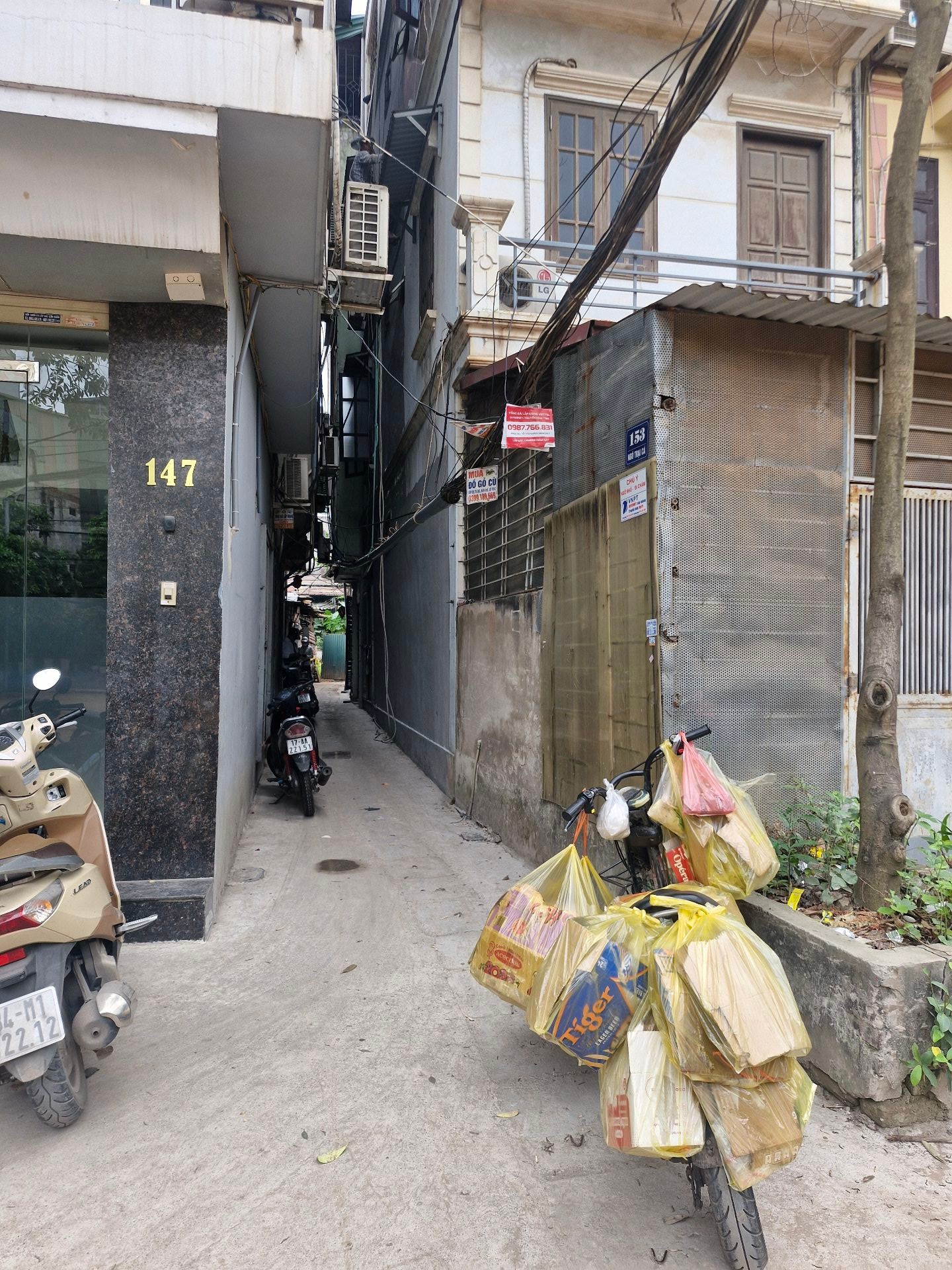 Bán nhà Trại Cá - diện tích 19m2 5 tầng - Nhà mới đẹp, ngõ nông - giá 6,6 tỷ