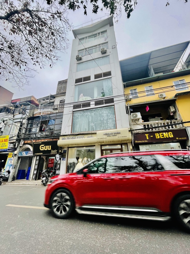 Bán nhà Đặng Tiến Đông - diện tích 58m2 7 tầng - Ô tô tránh - giá 42 tỷ