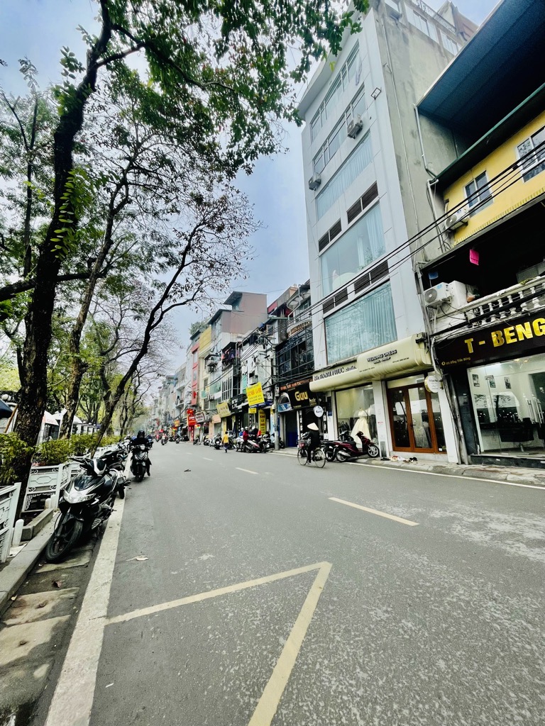 Bán nhà Đặng Tiến Đông - diện tích 58m2 7 tầng - Ô tô tránh - giá 42 tỷ