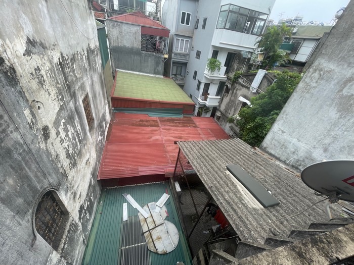 Bán nhà Hồng Hà - diện tích 222m2 3 tầng - Ô tô tránh - giá 50 tỷ