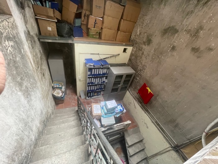 Bán nhà Hồng Hà - diện tích 222m2 3 tầng - Ô tô tránh - giá 50 tỷ