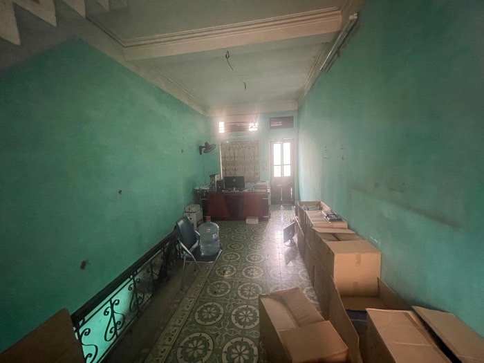 Bán nhà Hồng Hà - diện tích 222m2 3 tầng - Ô tô tránh - giá 50 tỷ