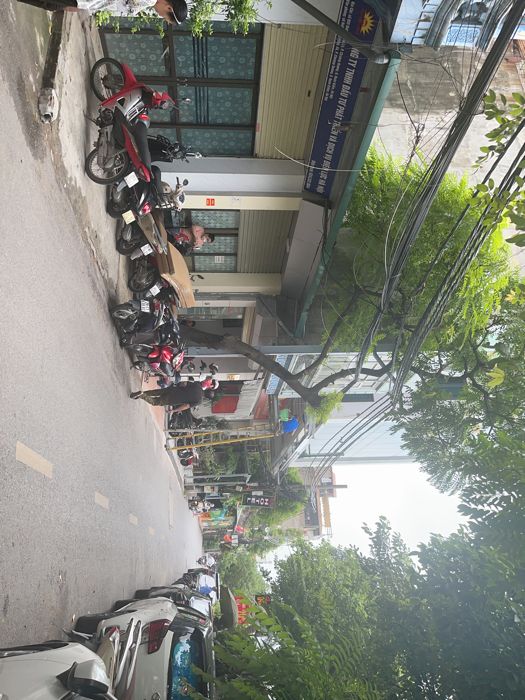 Bán nhà Hồng Hà - diện tích 222m2 3 tầng - Ô tô tránh - giá 50 tỷ