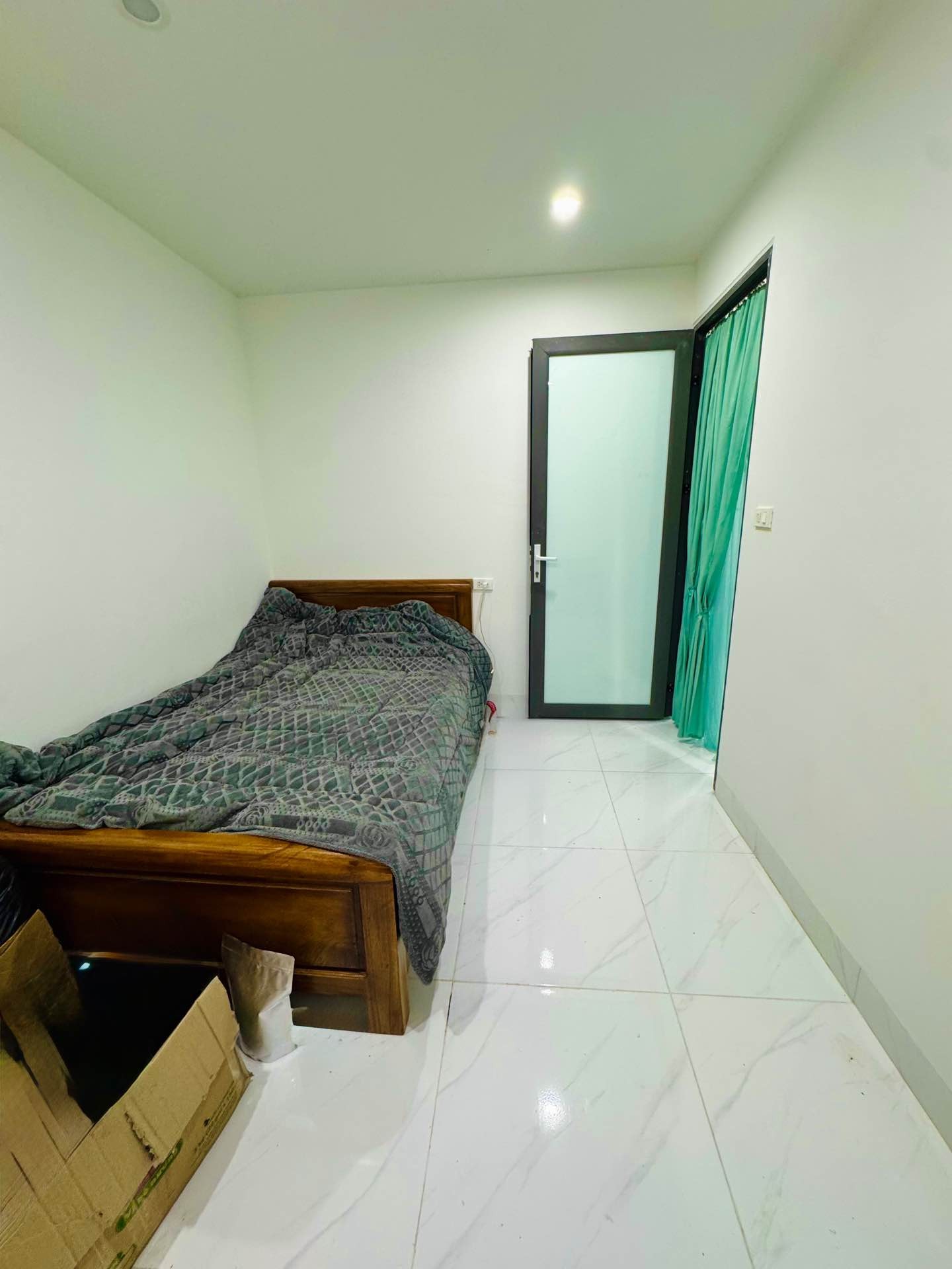 Bán nhà Vĩnh Tuy - diện tích 35m2 2 tầng - Lô góc thoáng đẹp - giá 1,8 tỷ