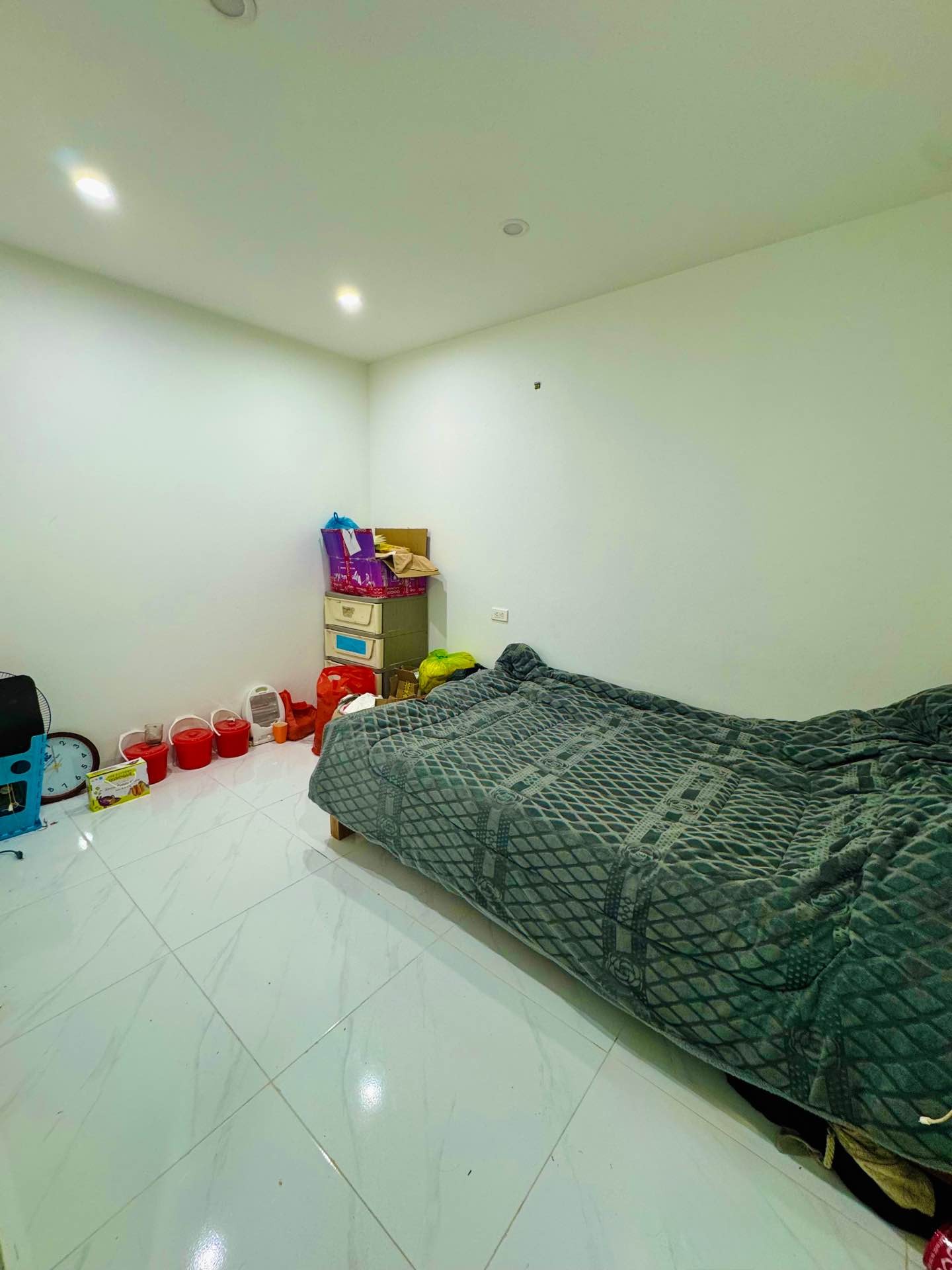 Bán nhà Vĩnh Tuy - diện tích 35m2 2 tầng - Lô góc thoáng đẹp - giá 1,8 tỷ