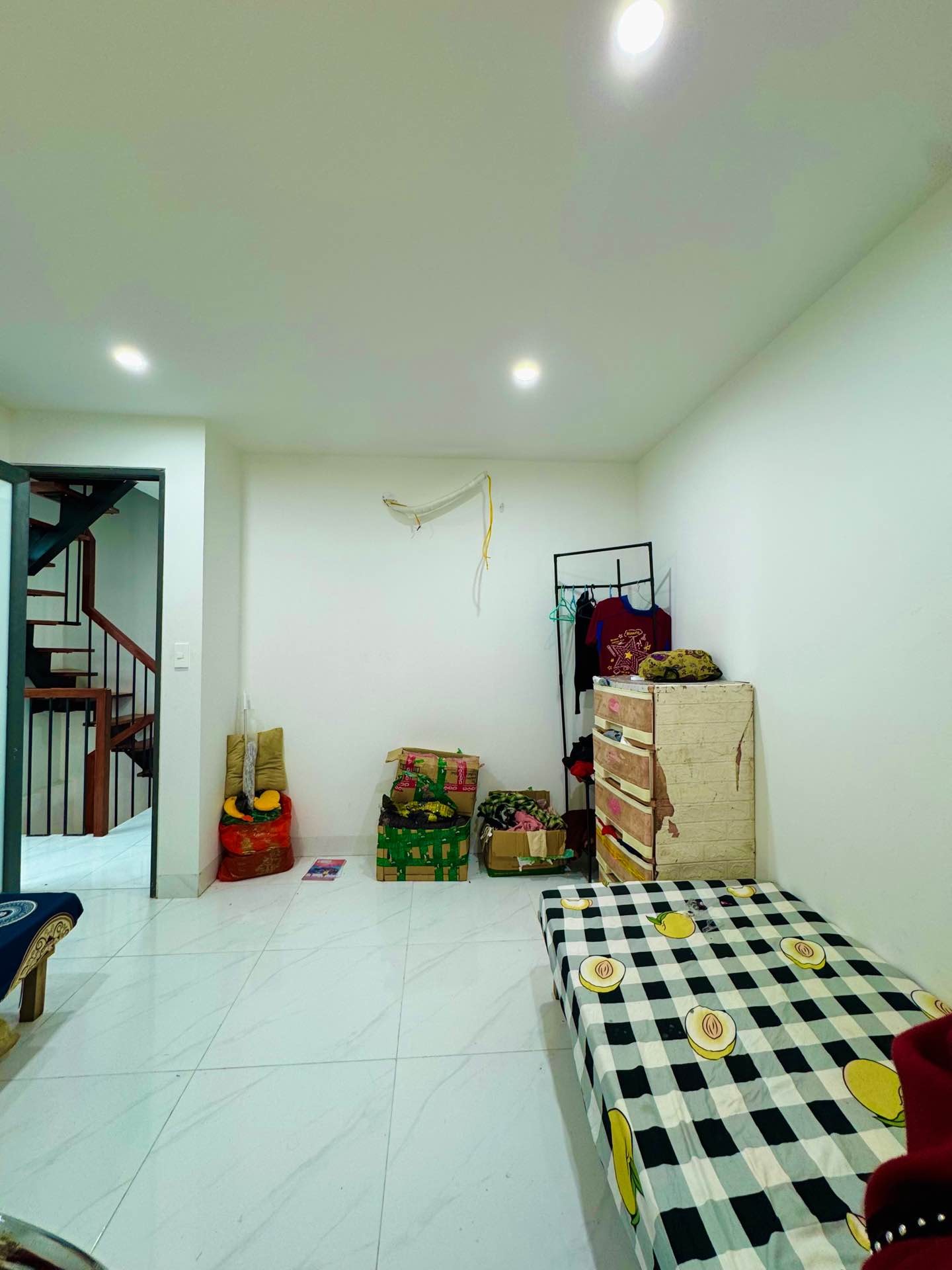 Bán nhà Vĩnh Tuy - diện tích 35m2 2 tầng - Lô góc thoáng đẹp - giá 1,8 tỷ