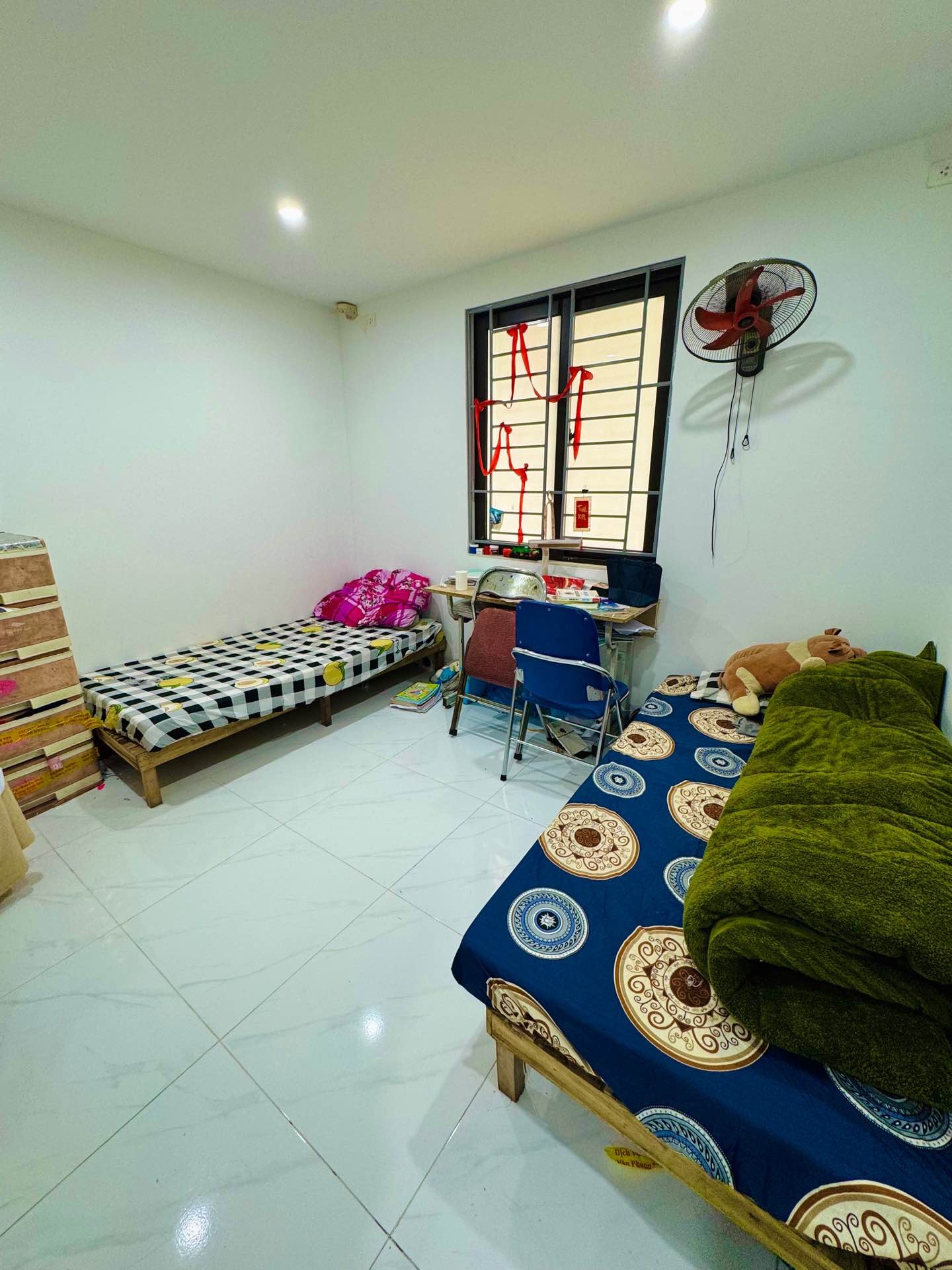 Bán nhà Vĩnh Tuy - diện tích 35m2 2 tầng - Lô góc thoáng đẹp - giá 1,8 tỷ