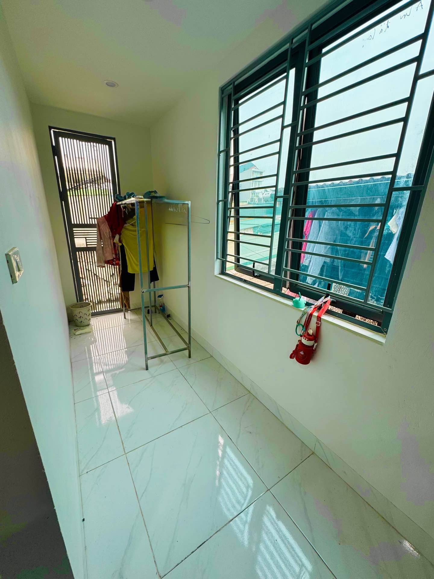 Bán nhà Vĩnh Tuy - diện tích 35m2 2 tầng - Lô góc thoáng đẹp - giá 1,8 tỷ